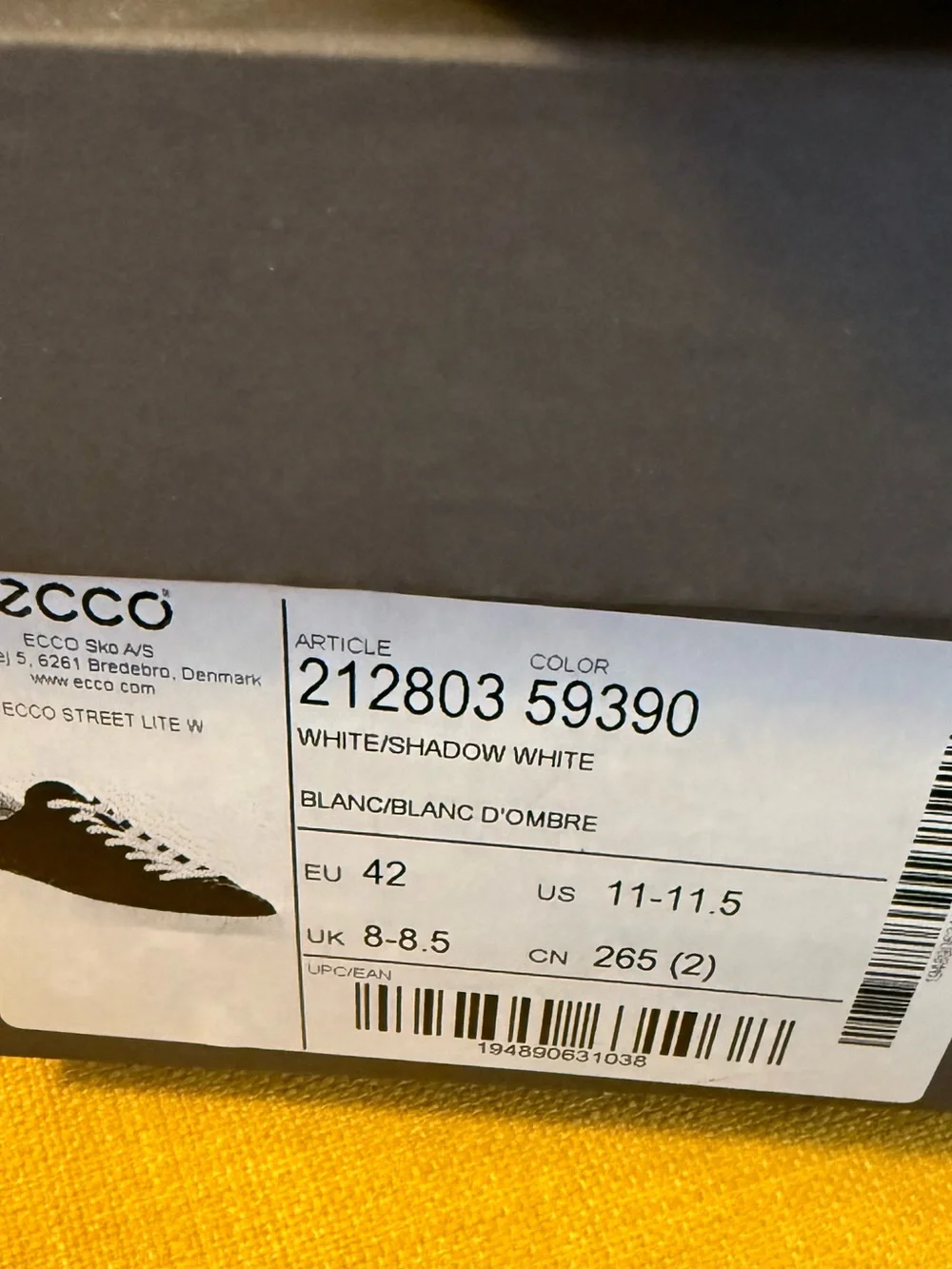 ECCO Street Lite Women's Leather Trainer